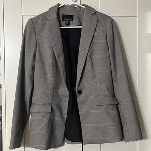 Gray Plaid fitted blazer